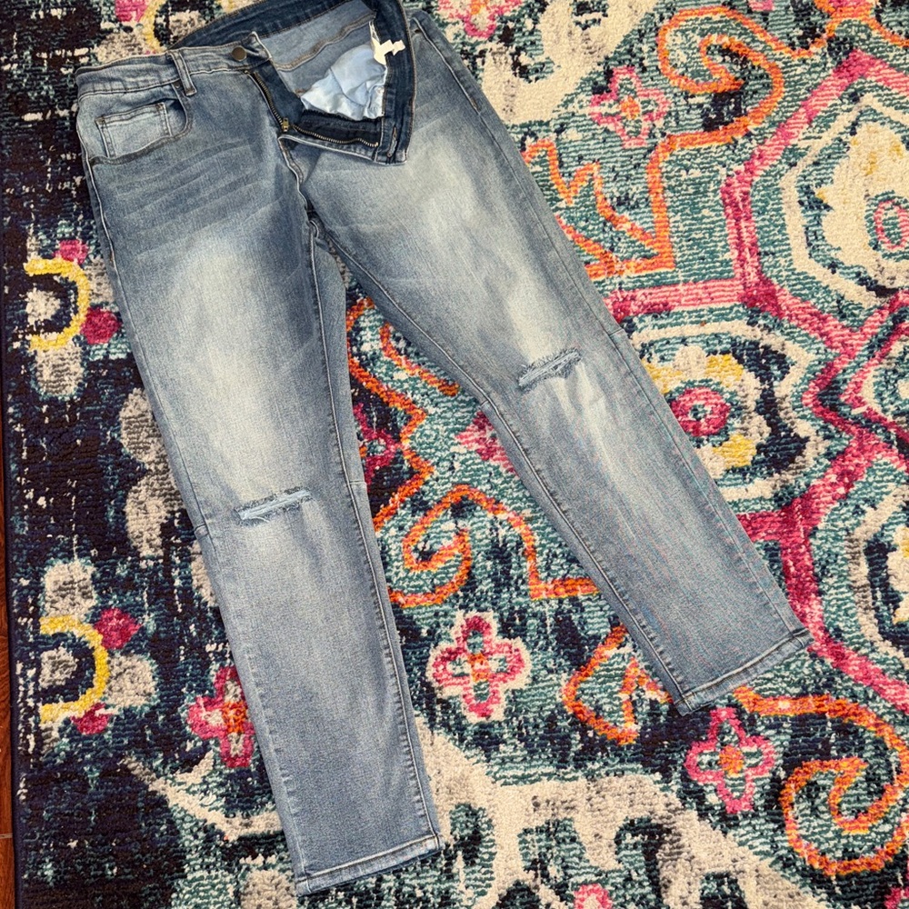 SHEIN Light Blue Skinny Jeans for Women